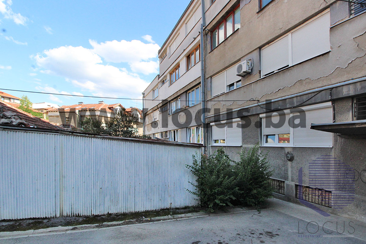 1.Vanjska slika zgrade.jpg